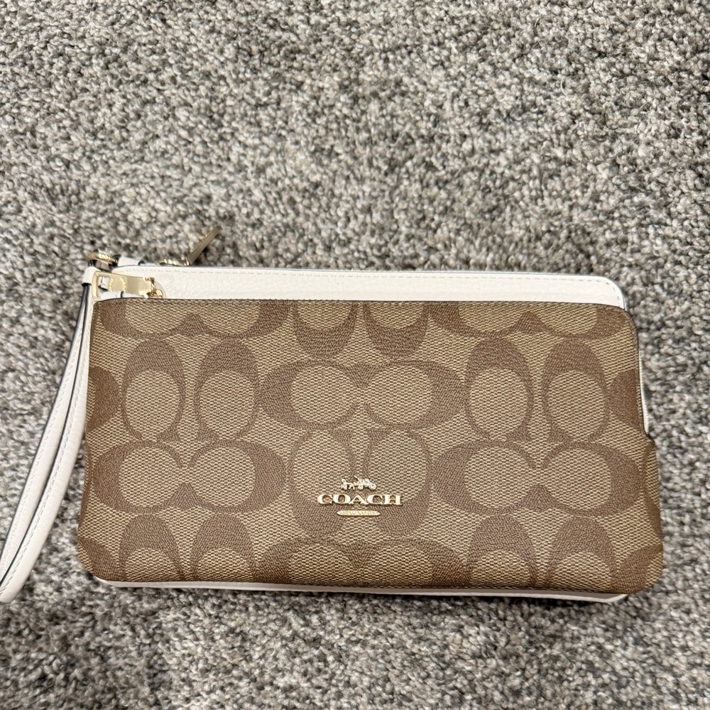 Coach Tan and White Signature Wristlet